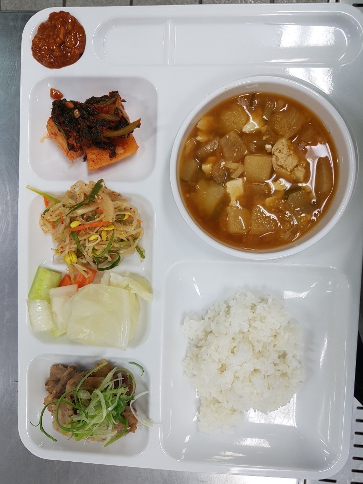 ���Ļ���