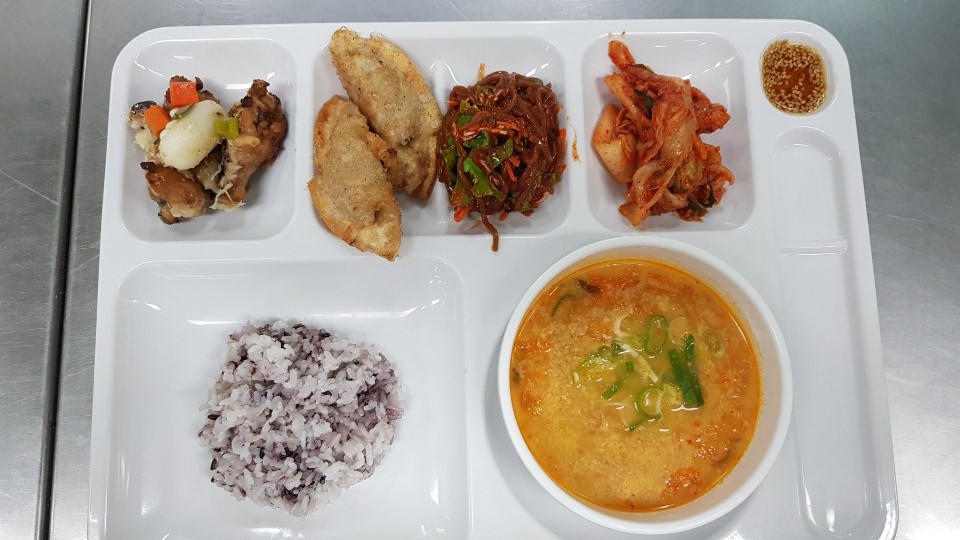 ���Ļ���