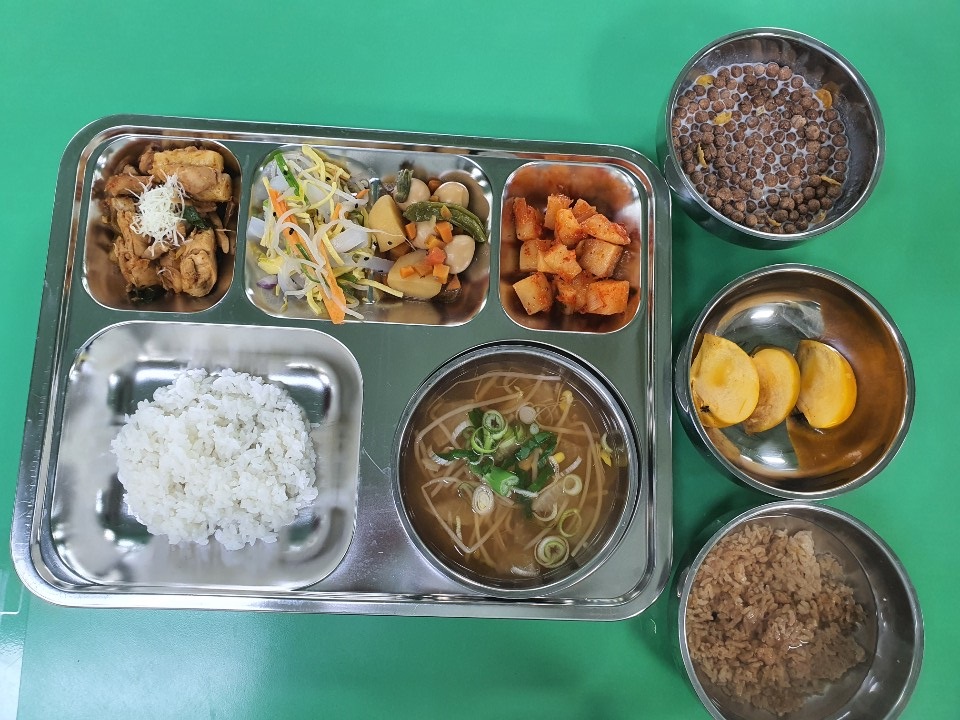 ���Ļ���