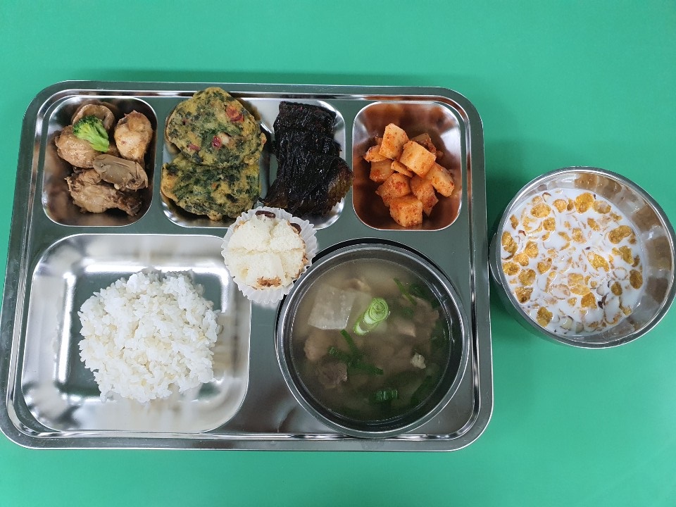 ���Ļ���