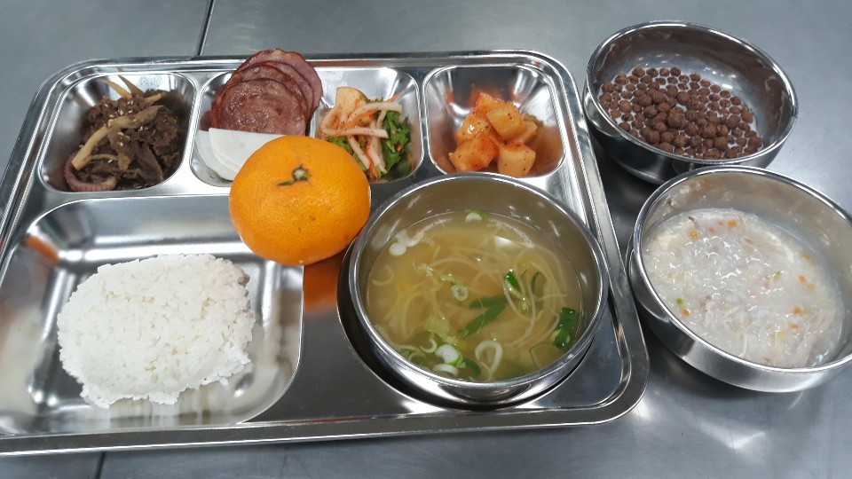 ���Ļ���