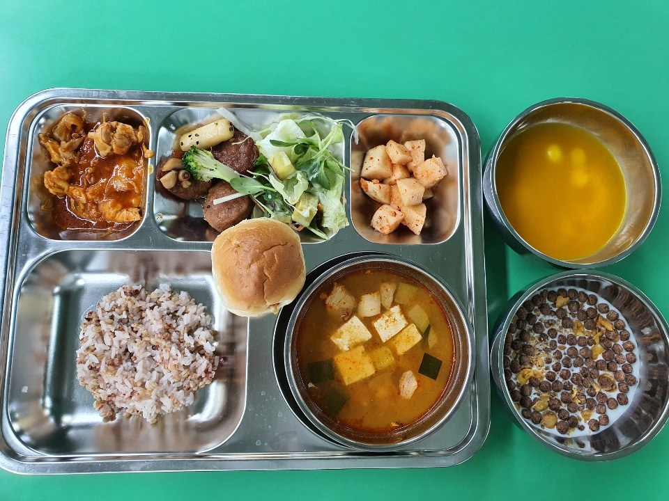 ���Ļ���