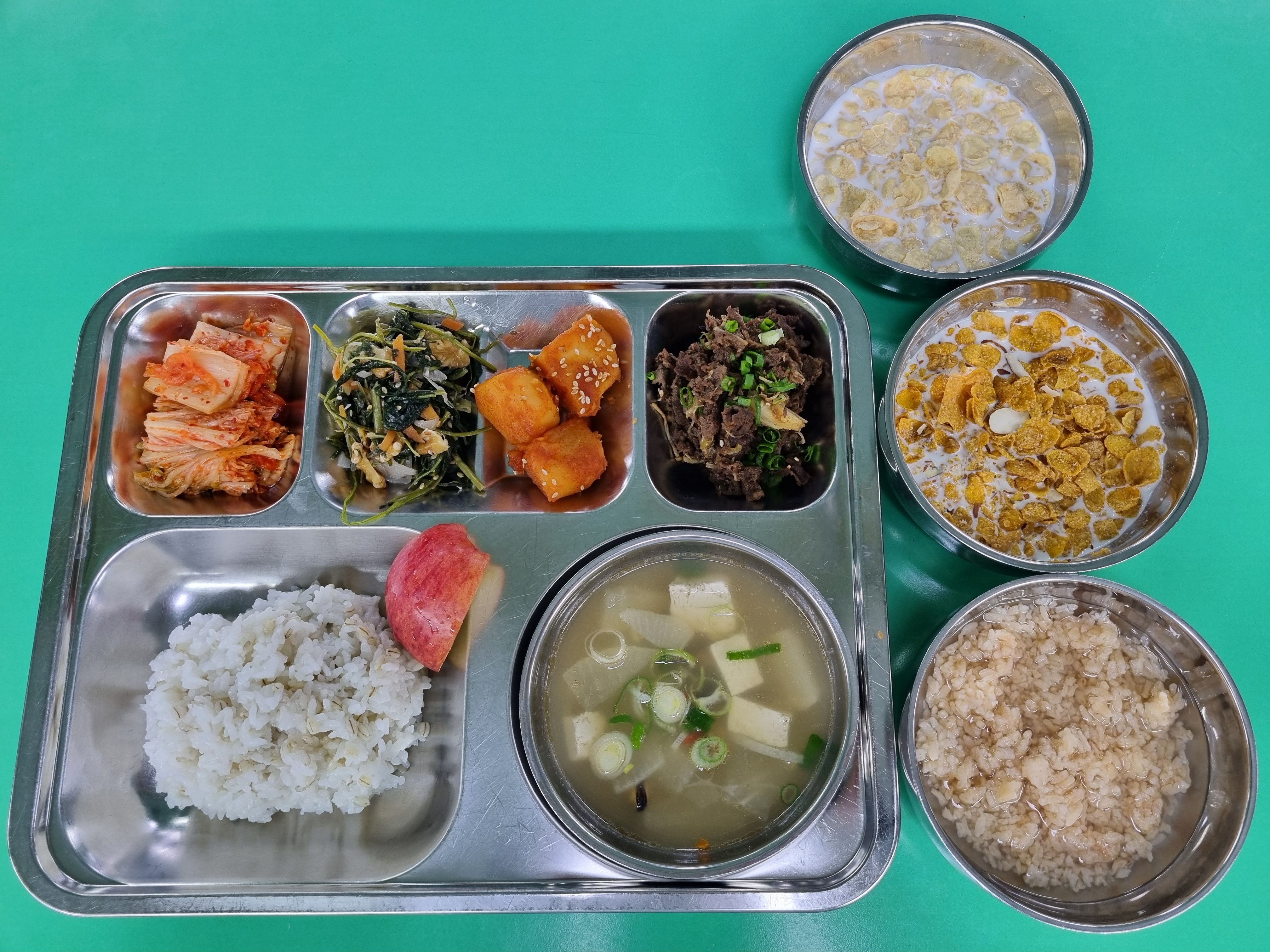 ���Ļ���