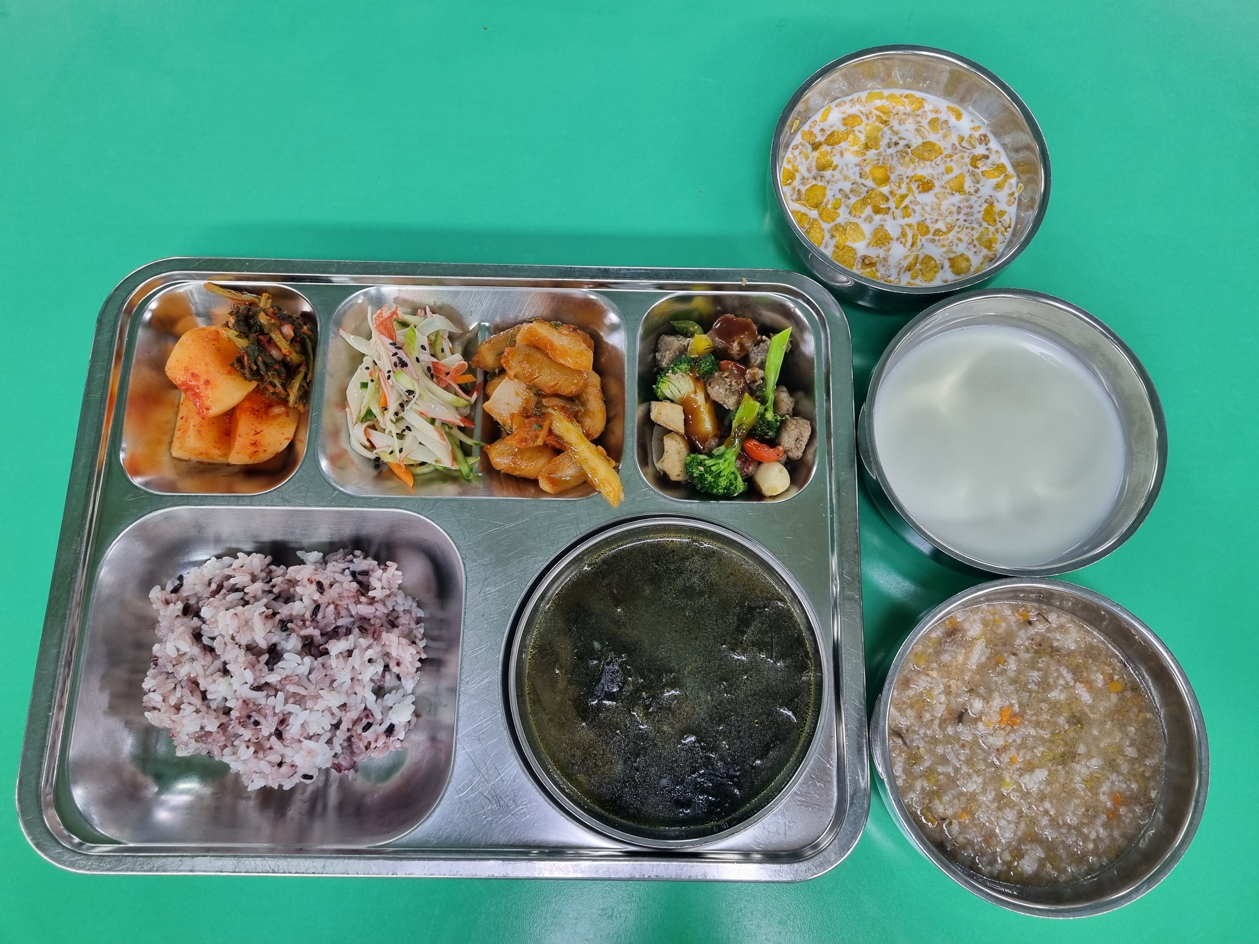 ���Ļ���