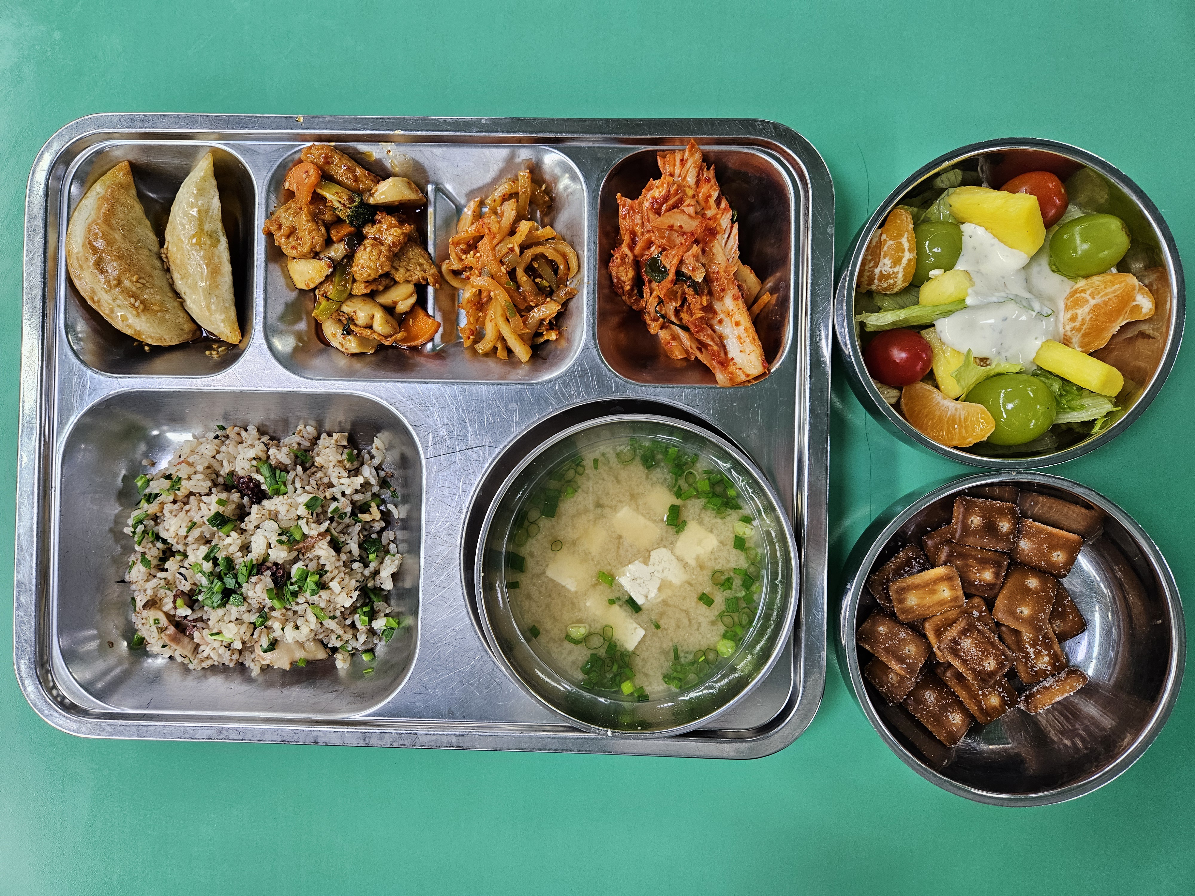 ���Ļ���