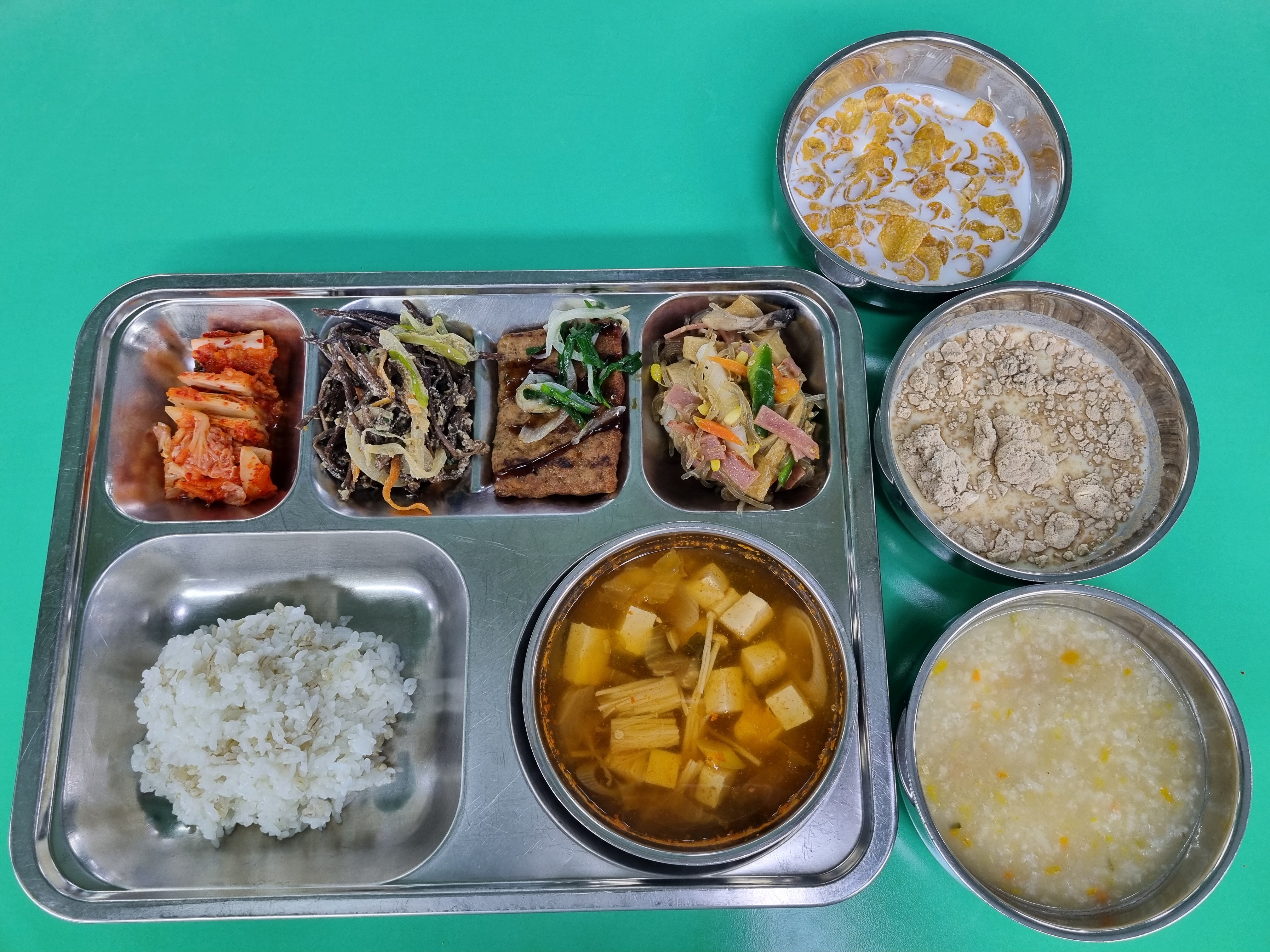 ���Ļ���