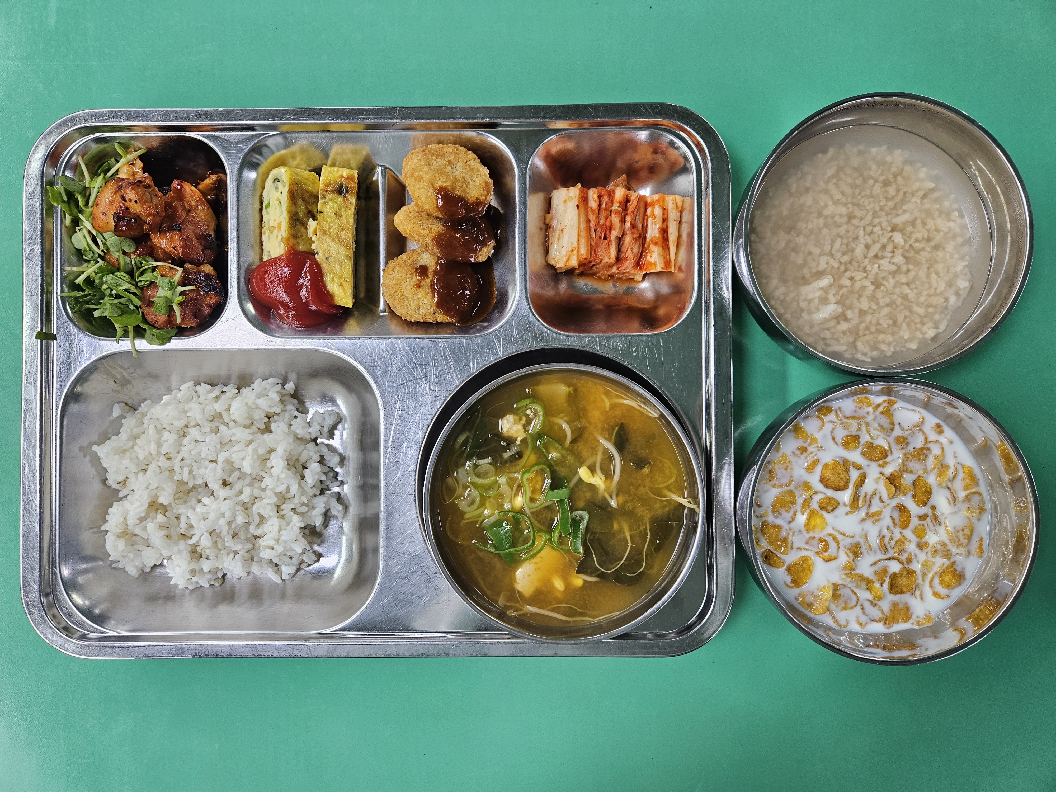 ���Ļ���