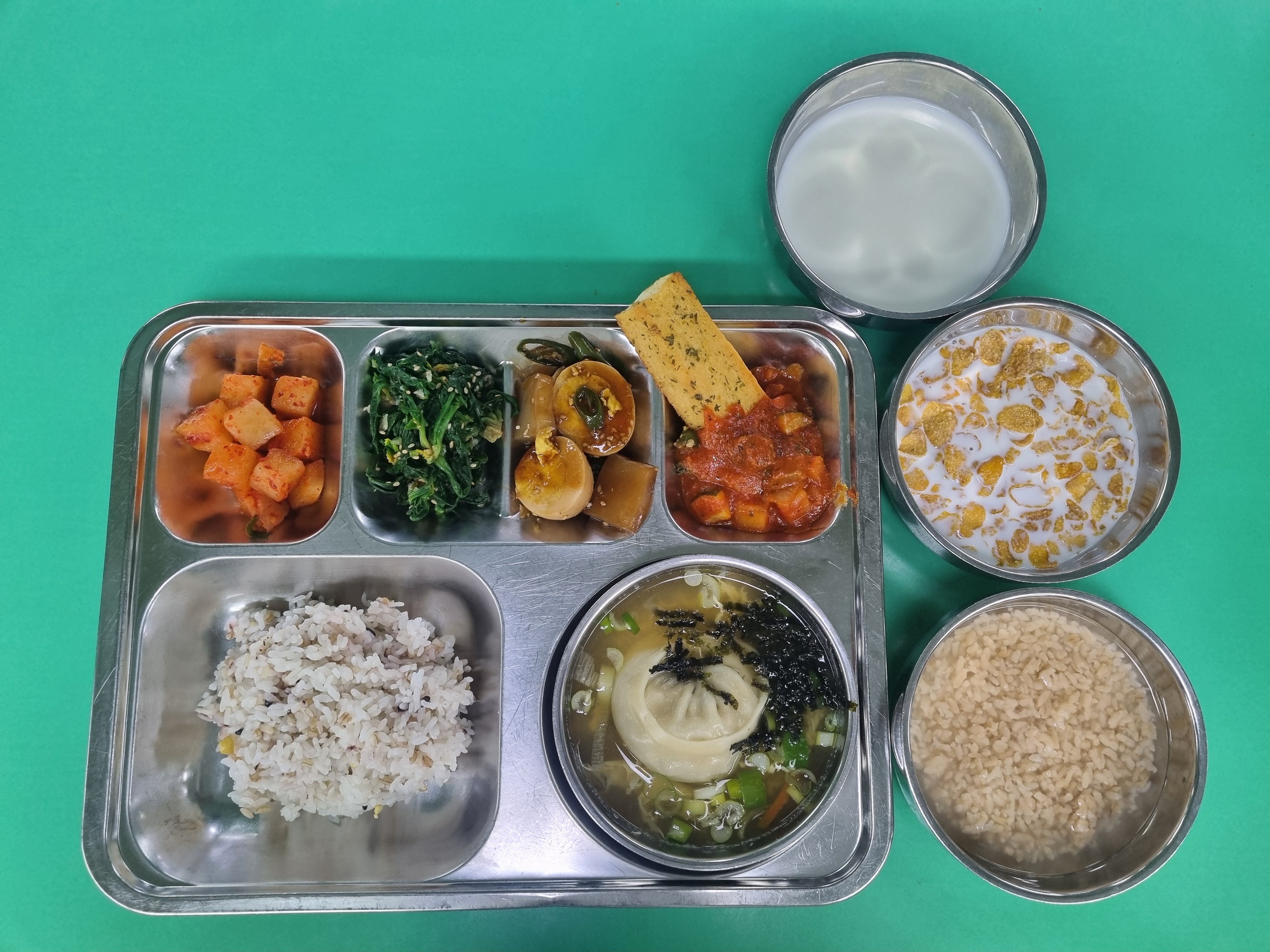 ���Ļ���