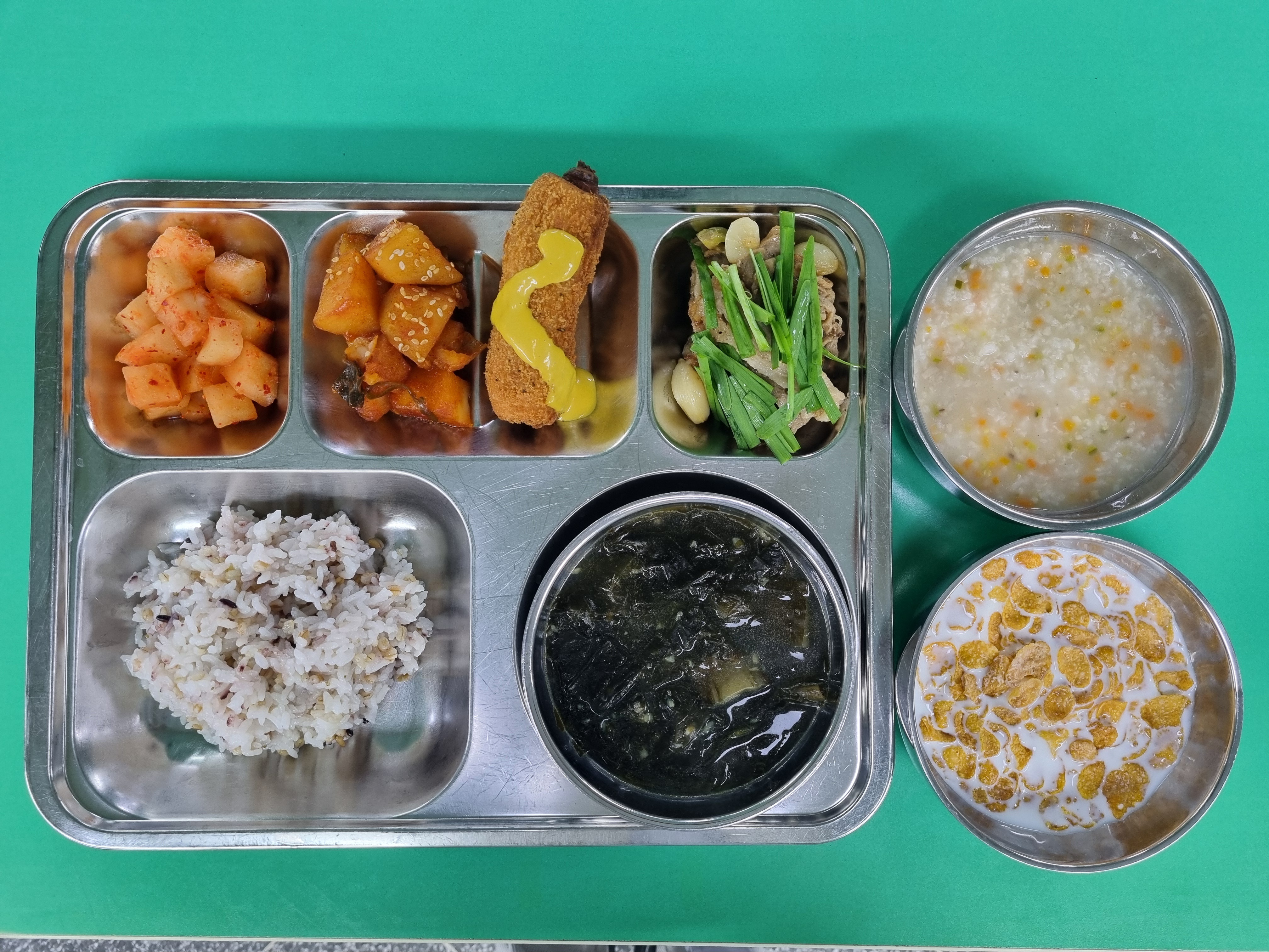 ���Ļ���