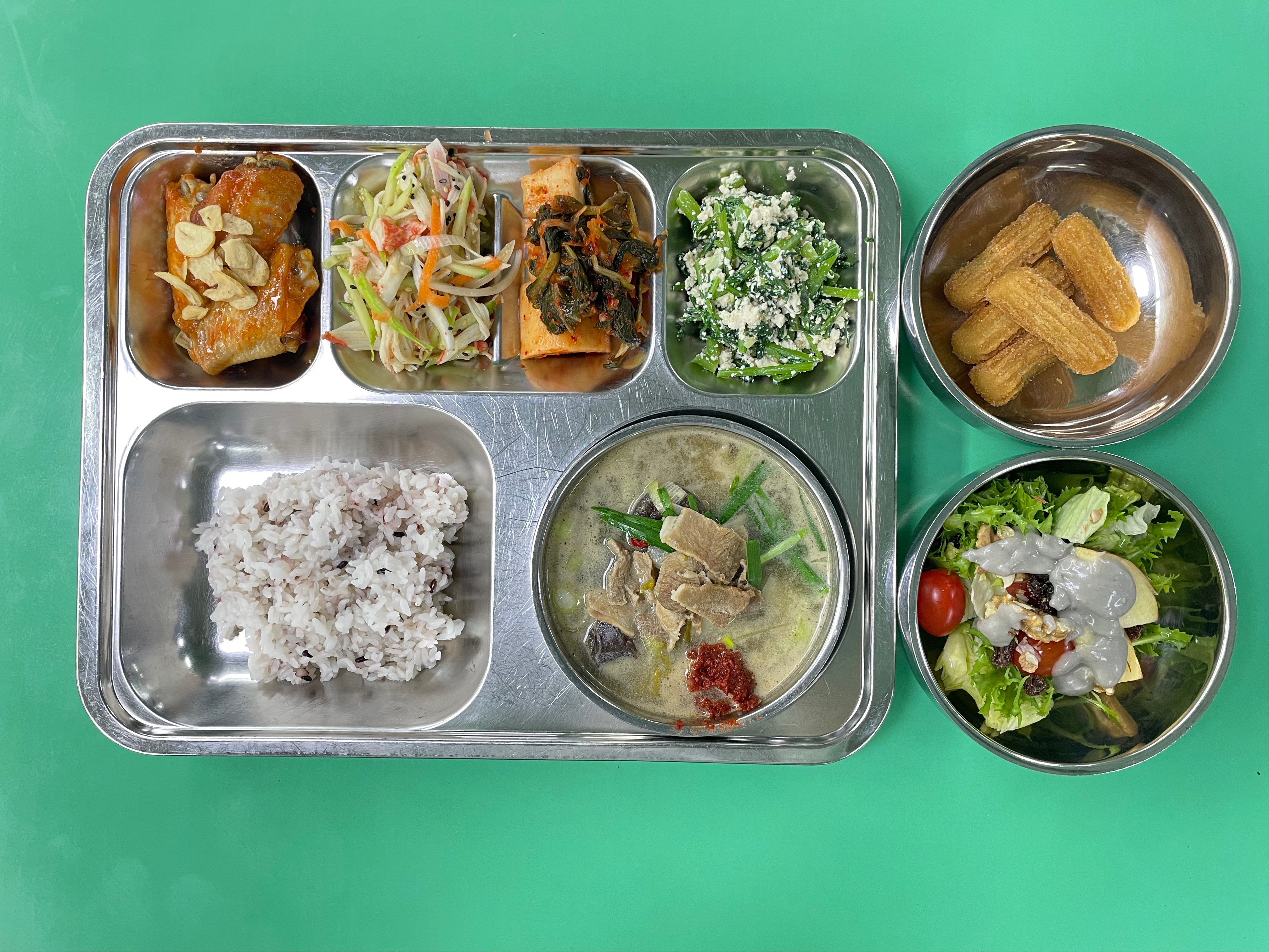 ���Ļ���