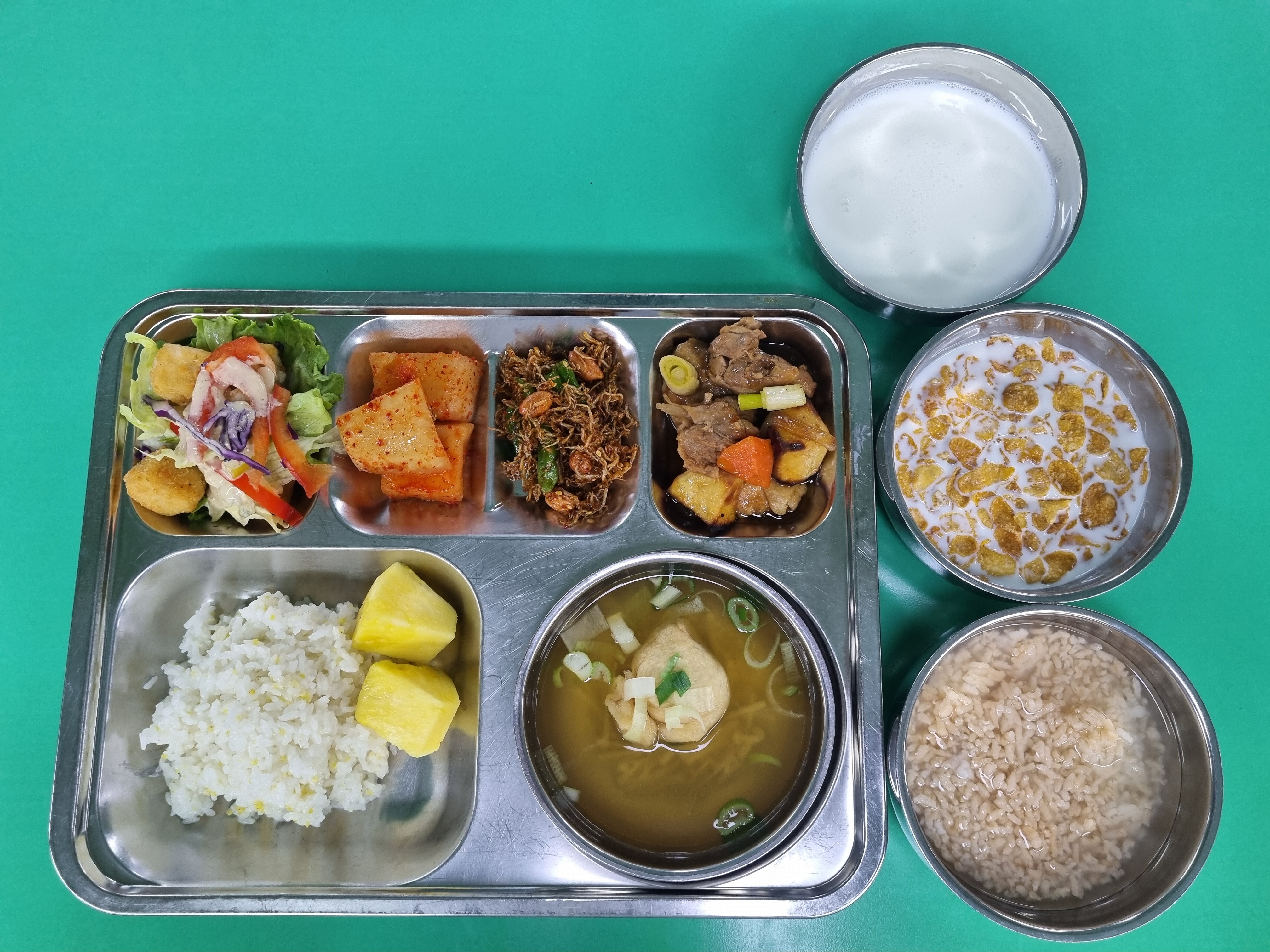 ���Ļ���