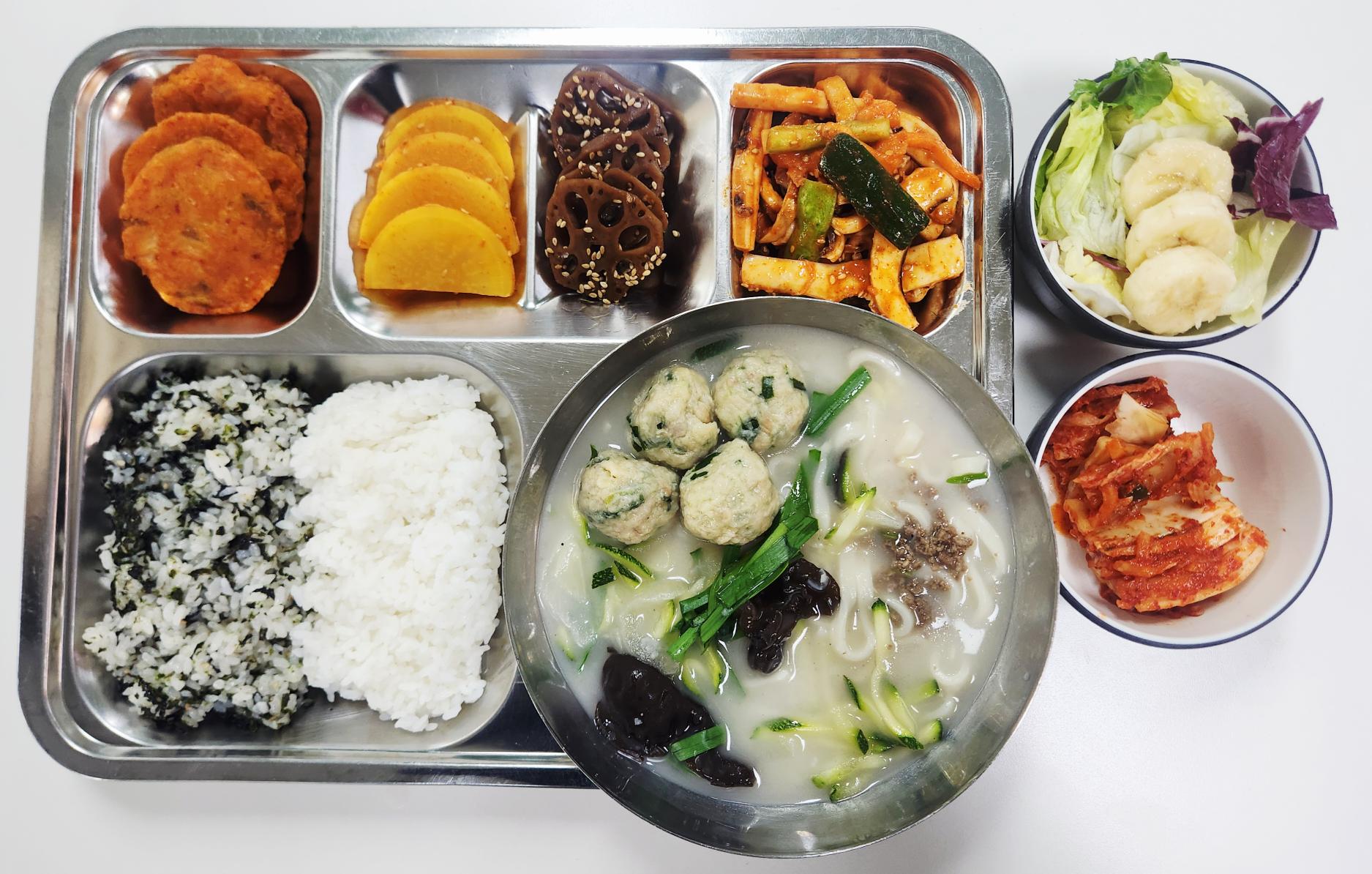 ���Ļ���