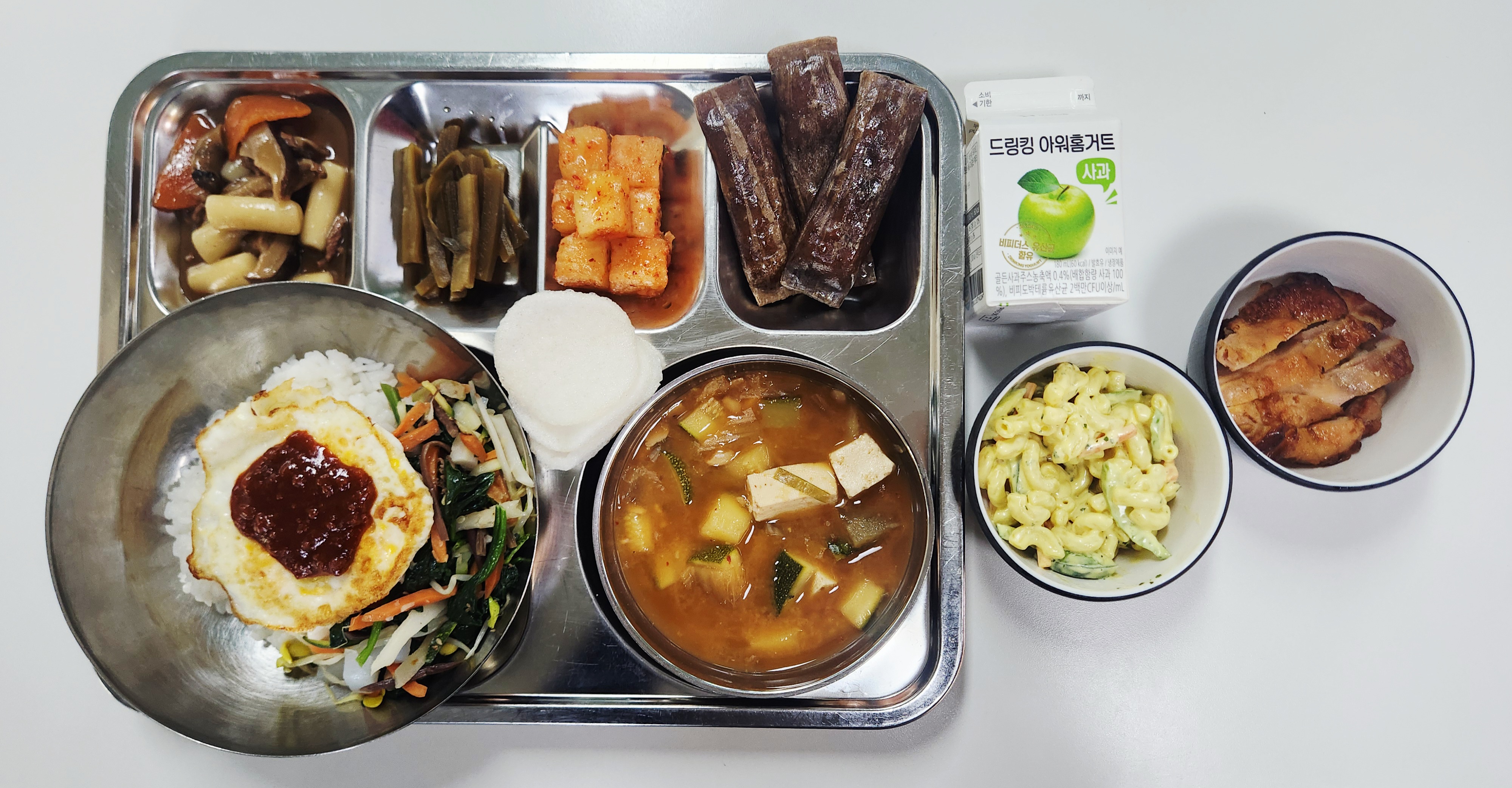 ���Ļ���